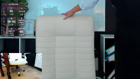 jesica_moon_peachy online show from September 28, 1:33 am