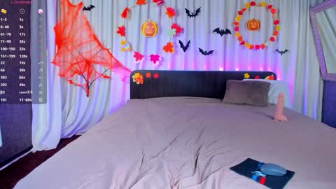 Snapshot of jesikalooove chatting on October 31, 7:53 am Jesika online show from October 31, 7:53 am