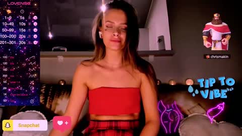 Snapshot of jess_kahawaty chatting on December 2, 1:36 am Jess online show from December 2, 1:36 am