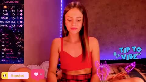 Snapshot of jess_kahawaty chatting on December 16, 10:13 pm Jess online show from December 16, 10:13 pm