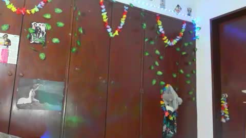 Jessica online show from February 3, 9:14 am