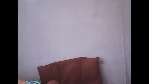 Snapshot of jessa_21 chatting on December 14, 1:28 am jessa_21 online show from December 14, 1:28 am