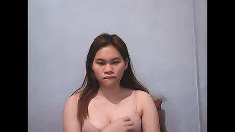 Snapshot of jessa_21 chatting on February 21, 11:33 am jessa_21 online show from February 21, 11:33 am