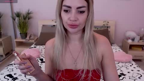 Snapshot of jessabellucci chatting on January 15, 7:26 am Jessa Bellucci online show from January 15, 7:26 am