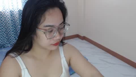 Jessa online show from April 1, 3:18 am