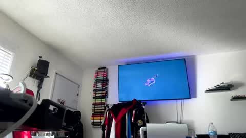 Snapshot of jesselopezcali chatting on January 13, 5:02 pm Hungjessy online show from January 13, 5:02 pm