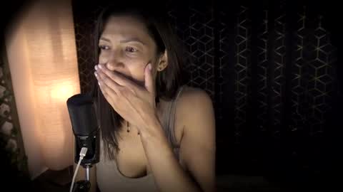 Jessica Gomez online show from April 5, 3:36 am