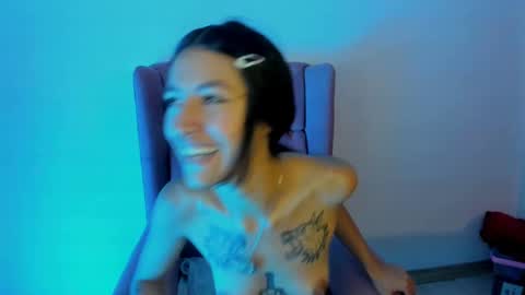 Snapshot of jessi_lemus chatting on March 11, 11:37 pm jessi_lemus online show from March 11, 11:37 pm