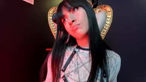 Snapshot of jessi_lemus chatting on February 24, 9:02 pm jessi_lemus online show from February 24, 9:02 pm