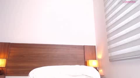 I AM JESSI online show from December 24, 6:50 pm