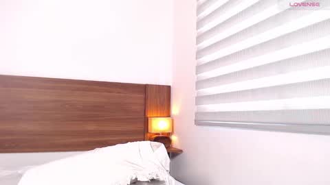 I AM JESSI online show from February 28, 7:03 pm