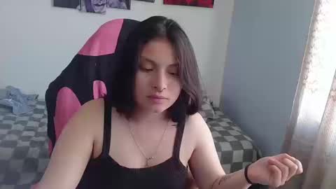 Snapshot of jessica_gomezz chatting on September 23, 8:34 pm Jessica gomez online show from September 23, 8:34 pm