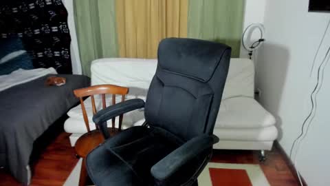 Snapshot of jessica_rabbit777_ chatting on February 7, 1:04 am jessica_rabbit777_ online show from February 7, 1:04 am