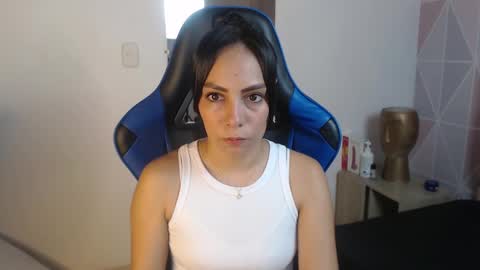 jessica_taylor_22 online show from December 9, 12:30 pm