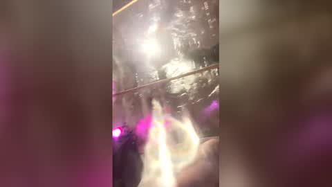 QueenKingOfDraytonville online show from April 25, 12:30 pm