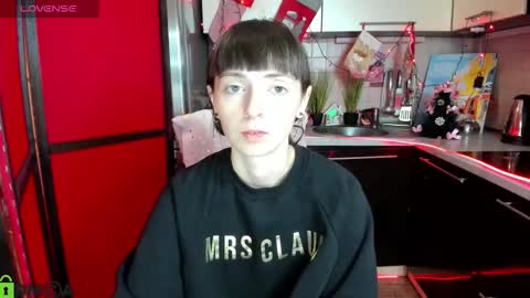 jessicaforris online show from December 15, 7:56 am