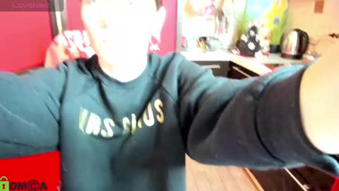 Snapshot of jessicaforris chatting on December 18, 7:47 am jessicaforris online show from December 18, 7:47 am