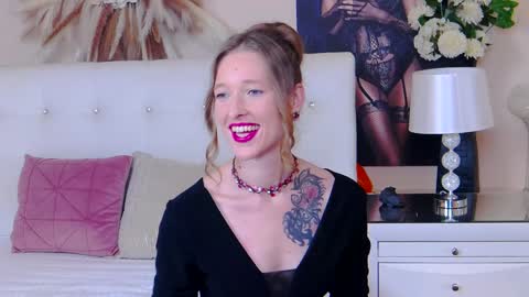 Jessica online show from December 19, 3:41 pm