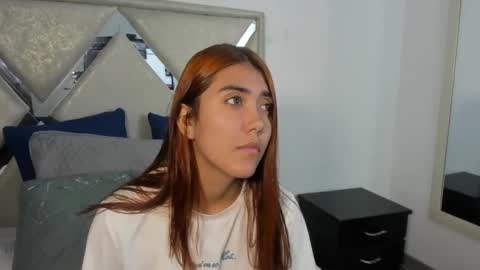 Snapshot of jessicatorres7 chatting on November 3, 3:52 am Call me jessi online show from November 3, 3:52 am