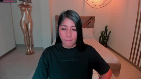 Snapshot of jessicawilliams1 chatting on January 6, 10:02 am JESS online show from January 6, 10:02 am