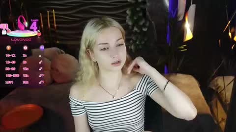 Snapshot of jessie_cuti chatting on January 9, 1:58 pm Jessie online show from January 9, 1:58 pm