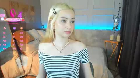 Snapshot of jessie_cuti chatting on February 17, 2:02 pm Jessie online show from February 17, 2:02 pm