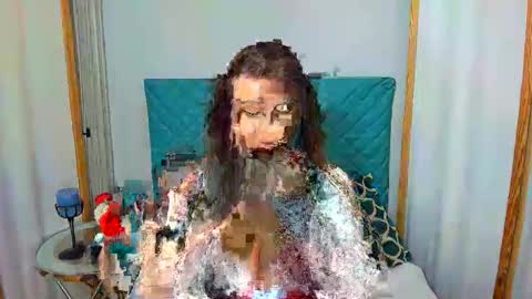 Snapshot of jessieamore chatting on February 14, 6:32 am JessieAmore online show from February 14, 6:32 am