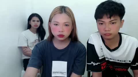 Snapshot of jessiefoxx0 chatting on February 4, 4:59 am Jessie online show from February 4, 4:59 am