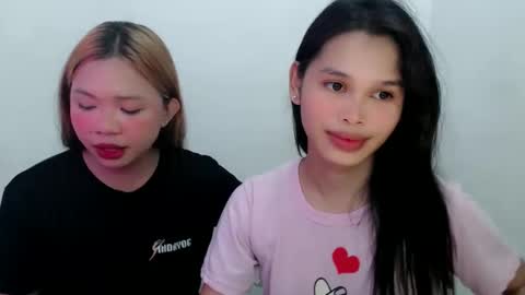 Snapshot of jessiefoxx0 chatting on February 8, 5:18 am Jessie online show from February 8, 5:18 am