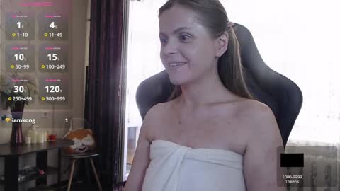 Jess online show from June 6, 1:49 pm