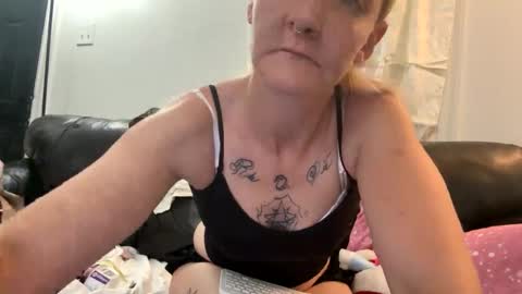 Snapshot of jessiepooh6969 chatting on May 27, 3:03 am Wonderland online show from May 27, 3:03 am