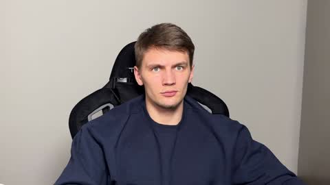 Snapshot of jessierise chatting on February 3, 7:00 pm JessieRise online show from February 3, 7:00 pm