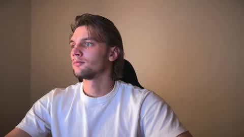 Snapshot of jessierise chatting on September 22, 6:54 pm JessieRise online show from September 22, 6:54 pm