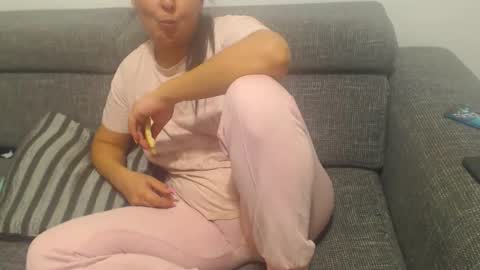 jessiestar3 online show from March 1, 6:24 am