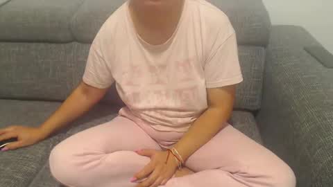 jessiestar3 online show from March 3, 5:20 am