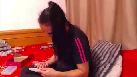 Snapshot of jessiestar3 chatting on March 8, 2:04 am jessiestar3 online show from March 8, 2:04 am