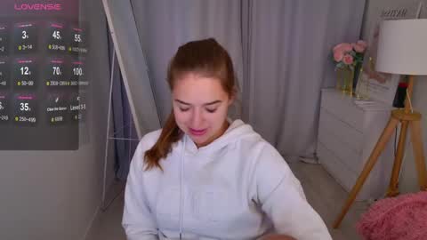 Jessi online show from April 21, 1:50 pm