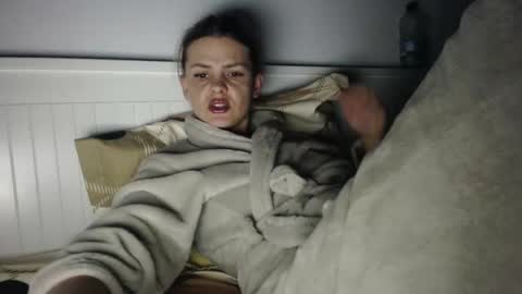 Snapshot of jessiexryan chatting on January 17, 4:17 am jessieryan online show from January 17, 4:17 am