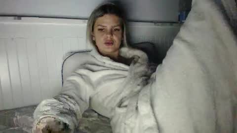 Snapshot of jessiexryan chatting on February 18, 4:52 am jessieryan online show from February 18, 4:52 am