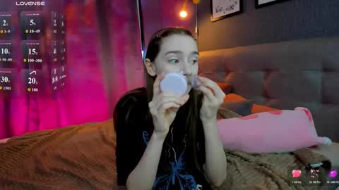 Jessie online show from December 4, 8:45 am