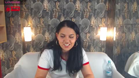 JessTheWicked online show from December 14, 8:18 pm