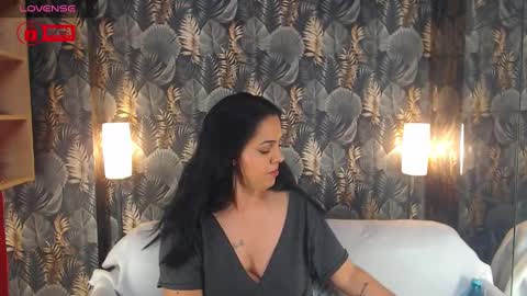 JessTheWicked online show from December 19, 9:17 pm