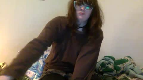 jesswhat online show from February 19, 7:15 am