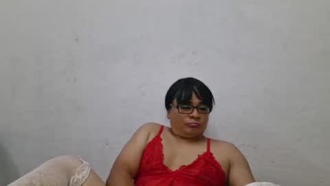 jessy2525 online show from May 3, 8:37 pm