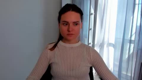 Snapshot of jessy_lil chatting on November 21, 12:04 pm Polina online show from November 21, 12:04 pm