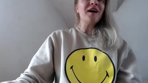 jessyangels online show from March 18, 1:58 pm