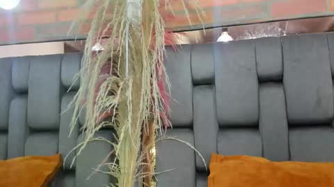 JESSY CORTES online show from March 19, 3:54 am