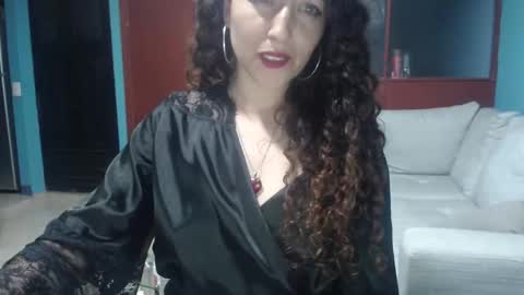 jessy online show from May 25, 4:29 am