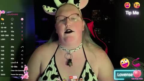 Snapshot of jestar625 chatting on December 19, 7:32 pm JesikaStar625 online show from December 19, 7:32 pm