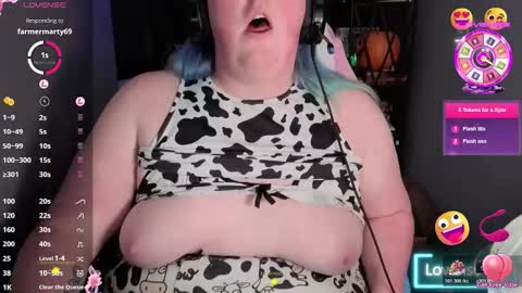 Snapshot of jestar625 chatting on February 25, 9:57 pm JesikaStar625 online show from February 25, 9:57 pm